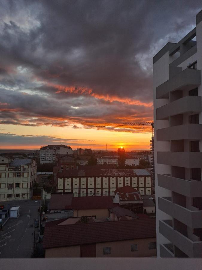 Happy Rental Apartments 2 クラヨーヴァ エクステリア 写真