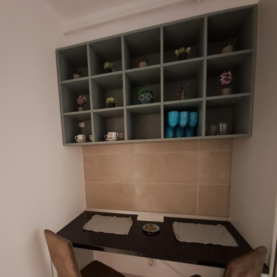 Happy Rental Apartments 2 クラヨーヴァ エクステリア 写真
